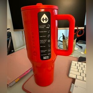 Red shine hydrojug traveler brand new